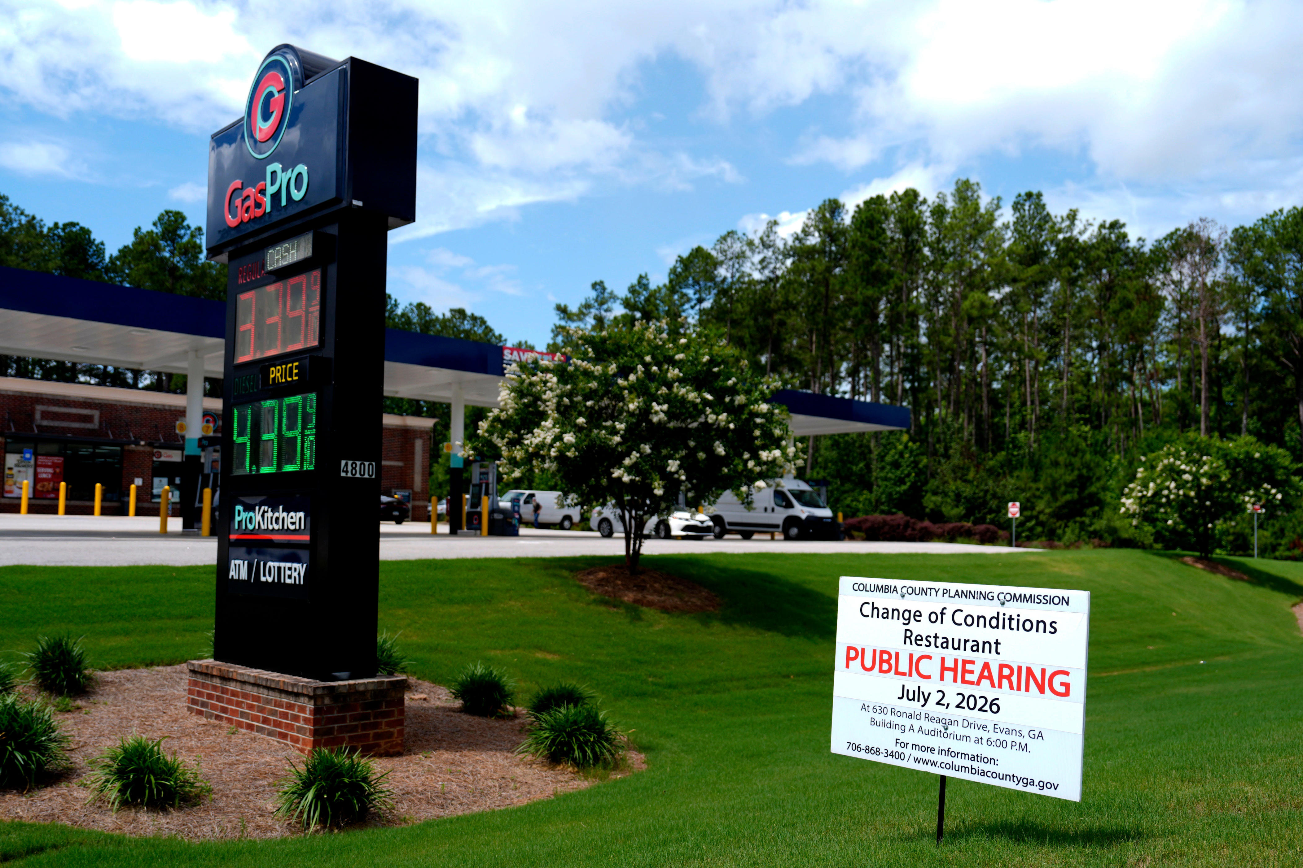 Columbia County convenience store wants to add adjoining restaurant