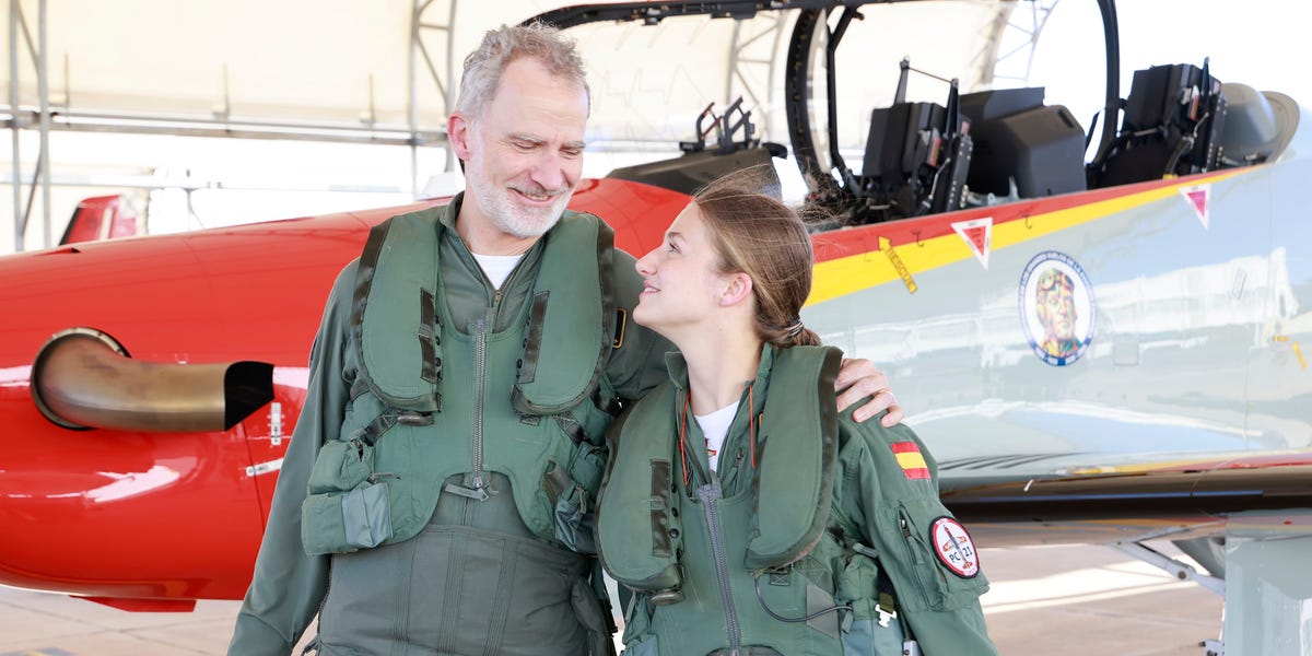 El orgullo del rey Felipe VI al compartir vuelo de instrucción con ...