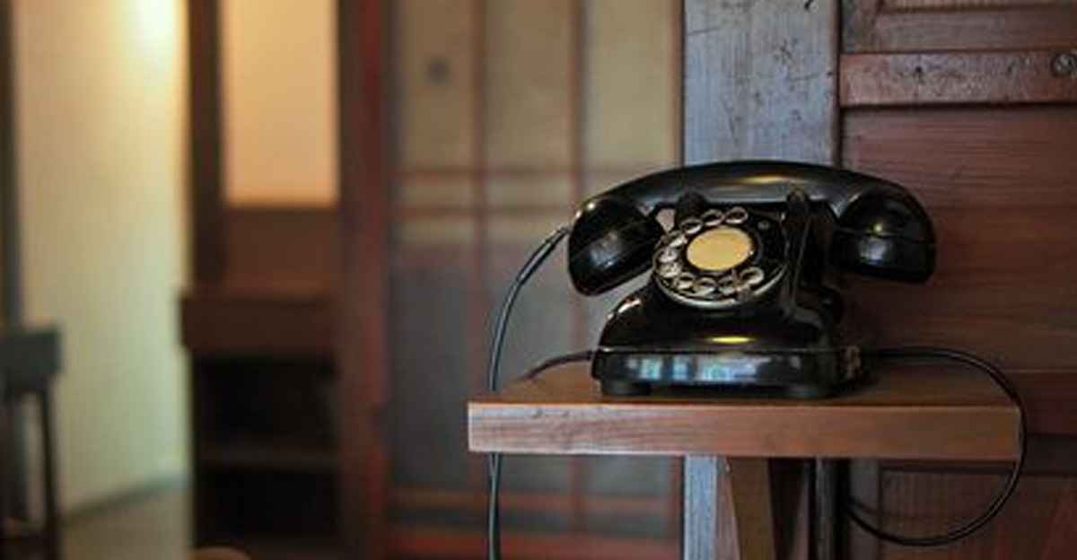 16 household items that were luxury purchases 100 years ago