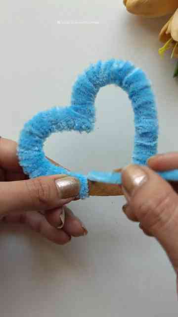 Make a cute heart keychain easy DIY craft for beginners