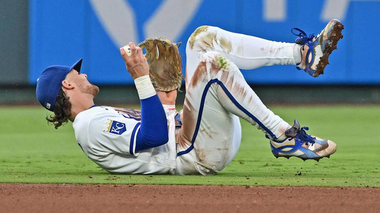 Bobby Witt Jr.'s early exit adds to Royals' growing injury concerns