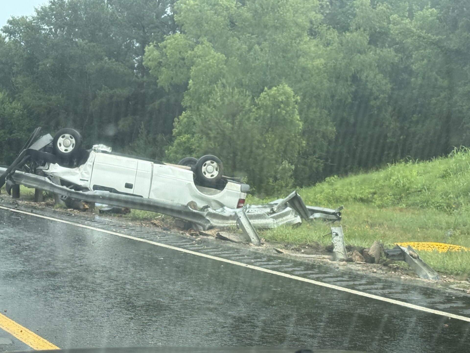 Traffic alert: Traffic slowed after rollover crash on Toll 49 in Smith ...