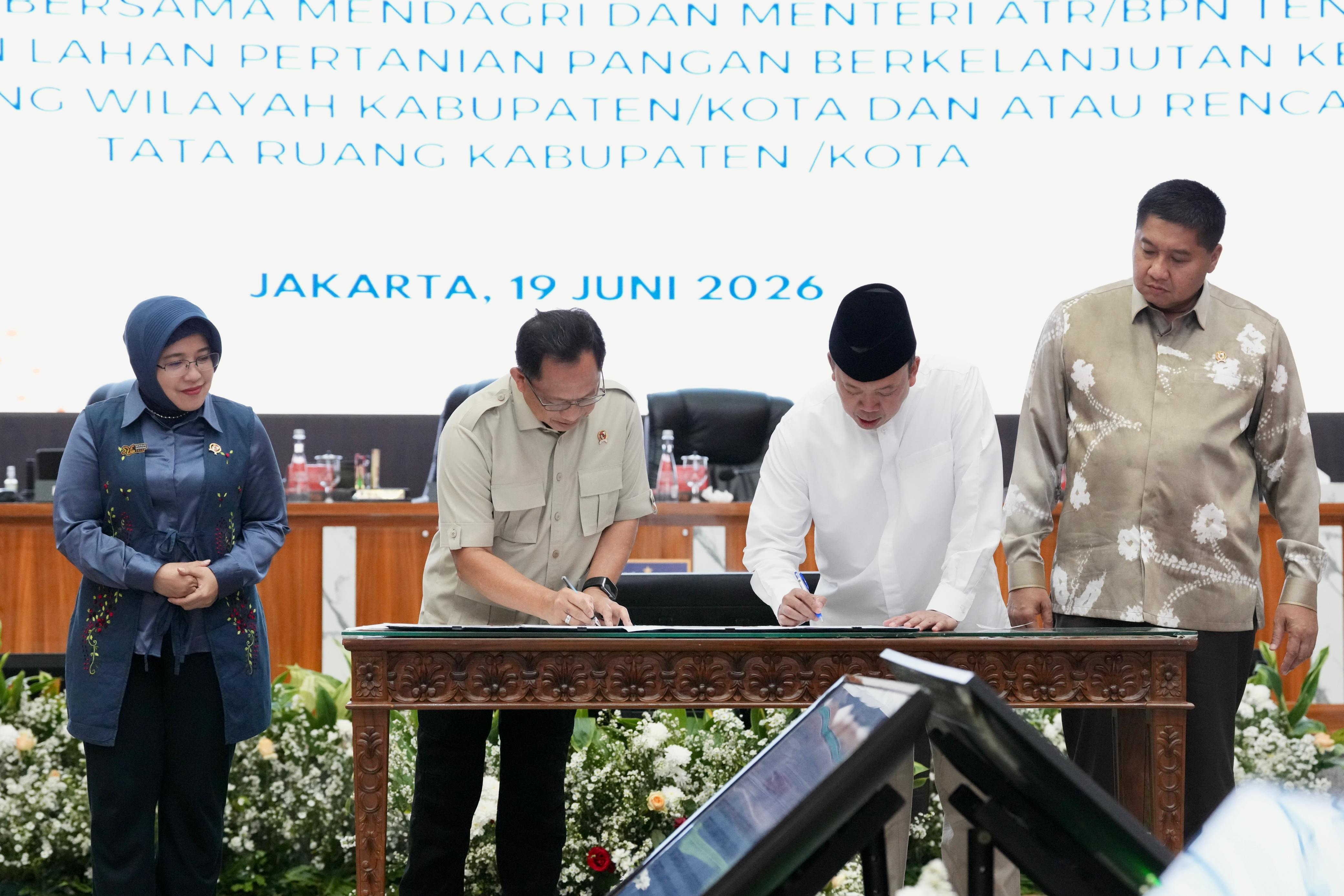SEB Mendagri & Menteri ATR Jadi Pedoman Pelindungan Lahan Pertanian ...