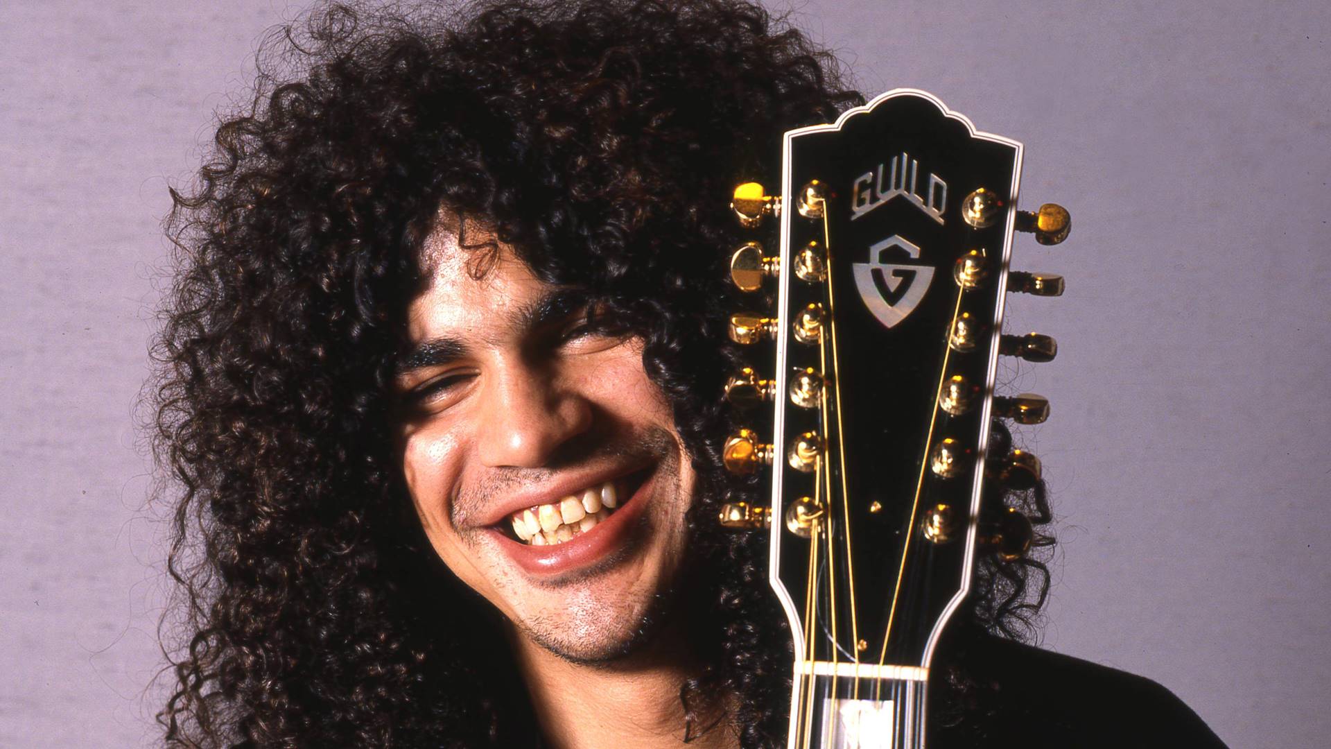 Os 2 melhores vocalistas de rock, segundo Slash