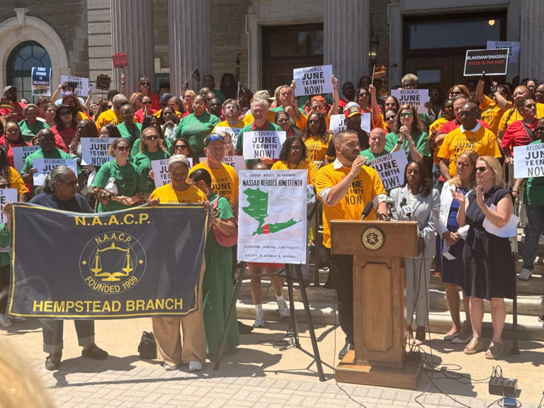 LI county workers demand paid Juneteenth holiday: 'Should not be ...