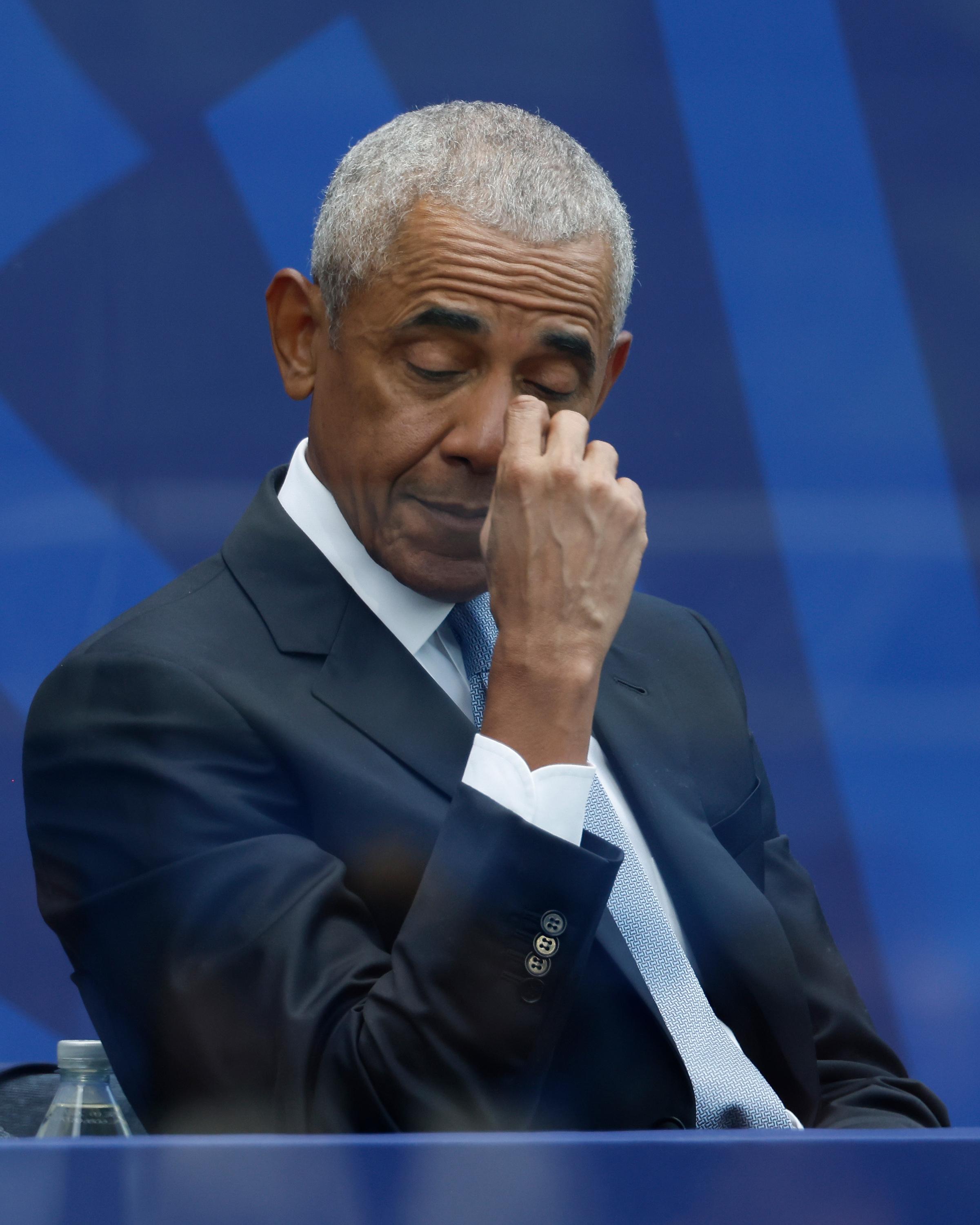 Les larmes de Barack Obama pendant le discours de son épouse pour l ...