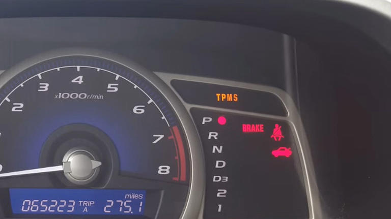 Tire Pressure Before Changing Reference: Tpms Light Vs Tire Pressure Light What S The Difference