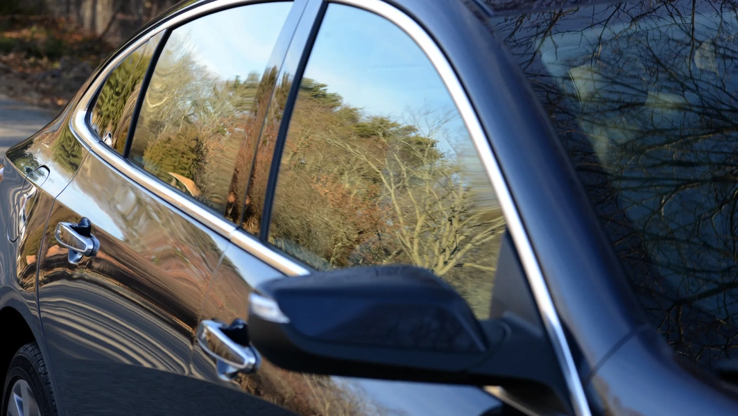 Understanding car quarter glass and its functions