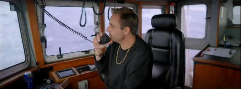 ‘Deadliest Catch’: Johnathan Hillstrand faces dangerous exhaust leak ...