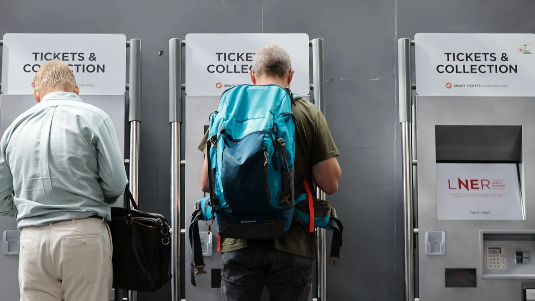 UK rail journeys hit highest level since 1920 despite delays