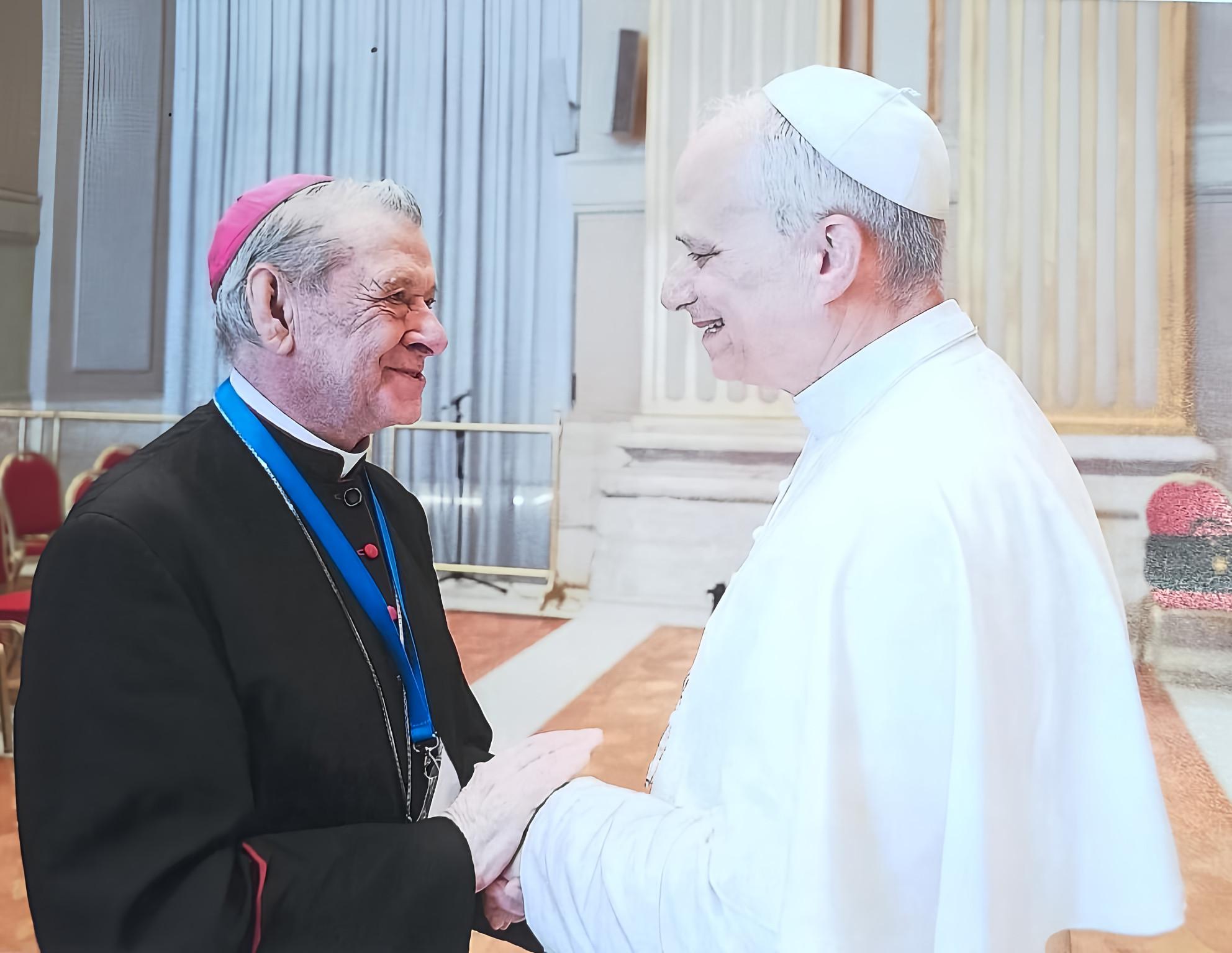 Il vescovo Paolo Rabitti: 