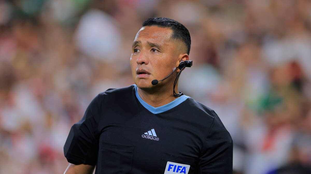 Meet Iván Barton: Referee for Turkey vs. Paraguay in 2026 World Cup match
