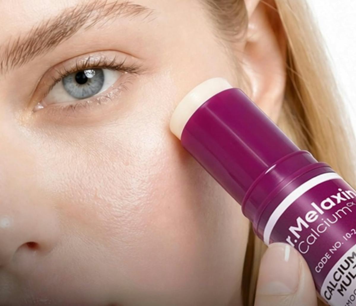 55 Weird Hacks That Make You Way Hotter