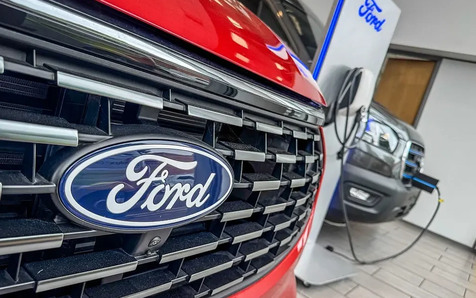 Ford recalls 10,742 F-150 trucks over gear display defect
