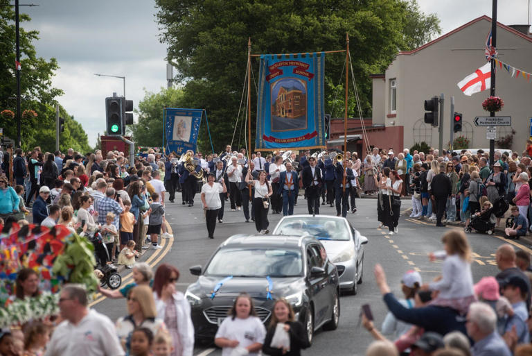 31 fun-filled pics as hundreds celebrate Freckleton Club Day 2026