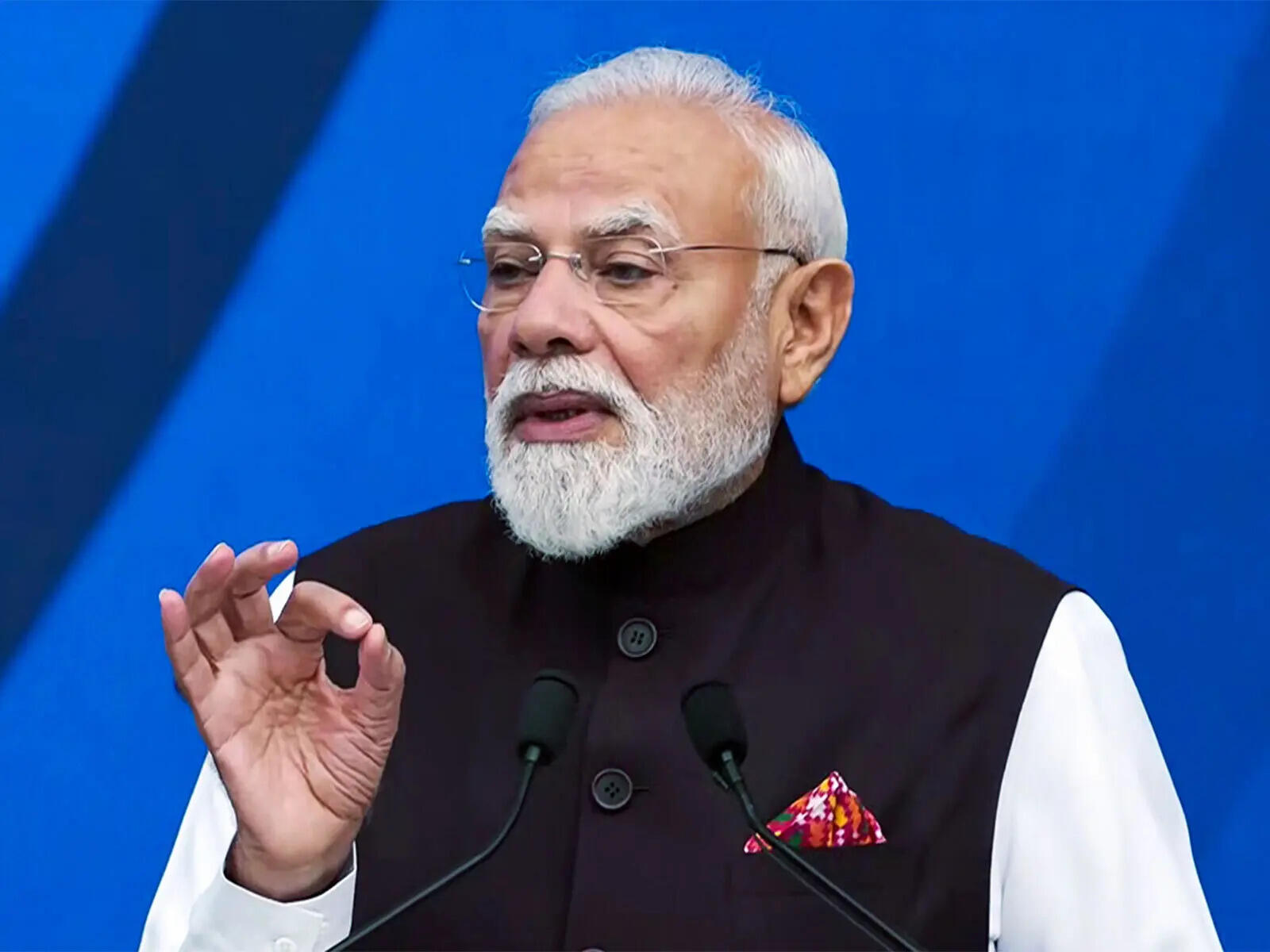 Bengal broke free of its shackles, return of state's glory has begun: Modi