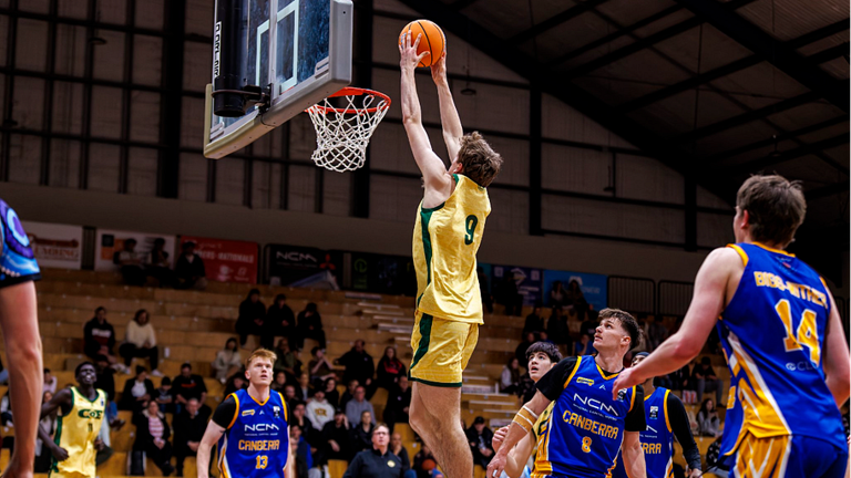 Badgers international recruit clarifies visa issues as offseason ...