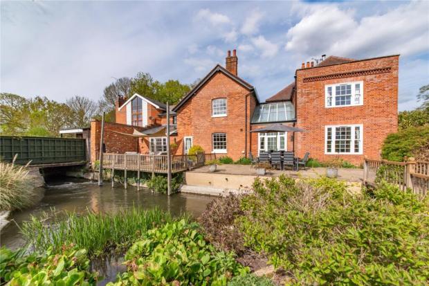 Waterside home hidden on Calcot estate up for sale for £1.7million