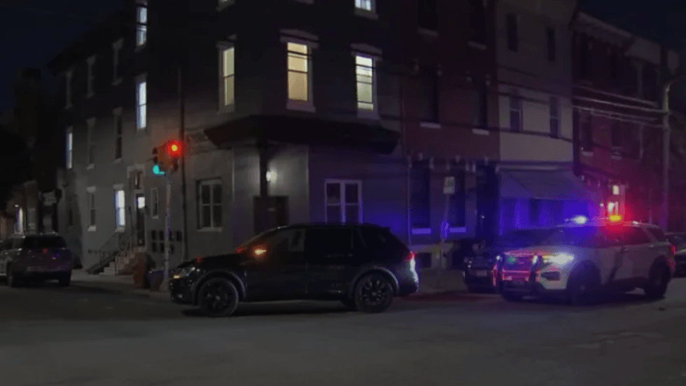 Rideshare driver shot while waiting to pick up passenger in North Philly