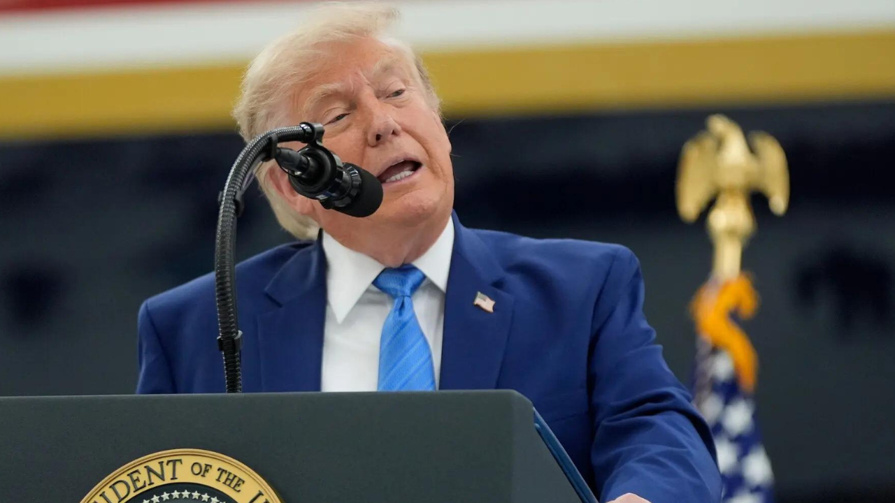 trump-warns-of-us-tolls-in-hormuz-if-final-iran-agreement-fails