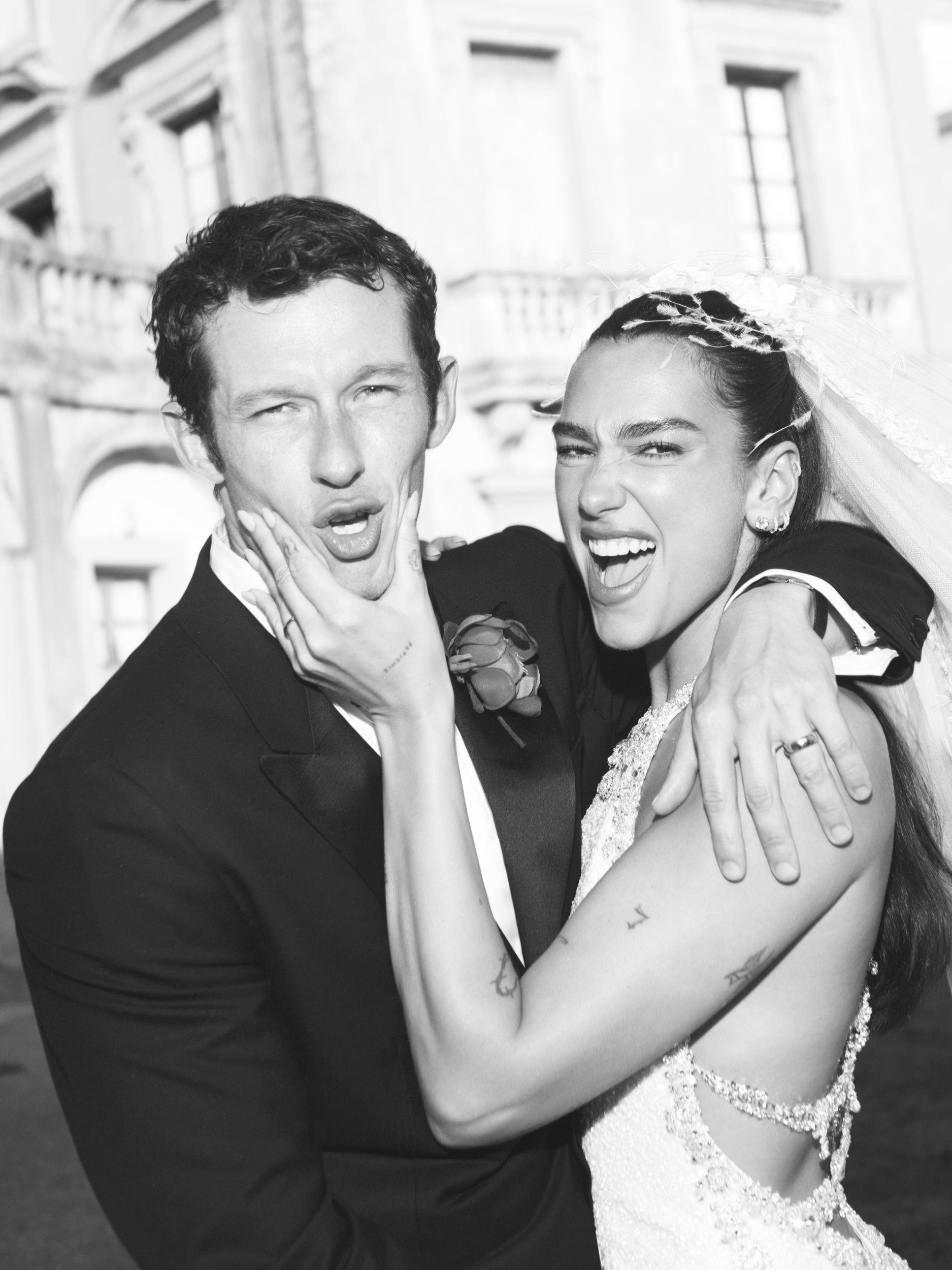 dua-lipa-shares-first-pictures-from-1-500-000-wedding-to-callum-turner
