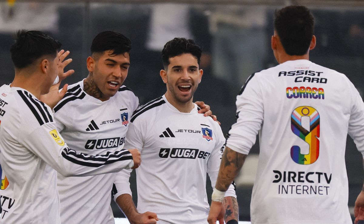 Copa Chile: Colo Colo goleó 3-0 a Deportes Recoleta en su debut oficial