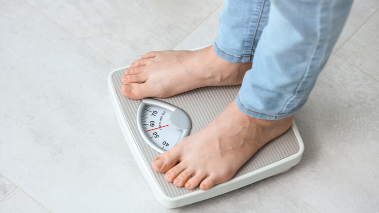 Can’t stop checking your weight? Psychology says it’s not paranoia ...