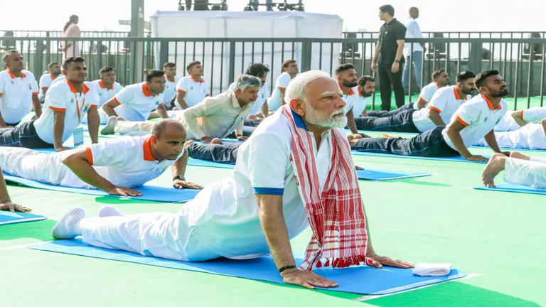 PM to lead nation on International Yoga Day from Kolkata; riverfronts ...