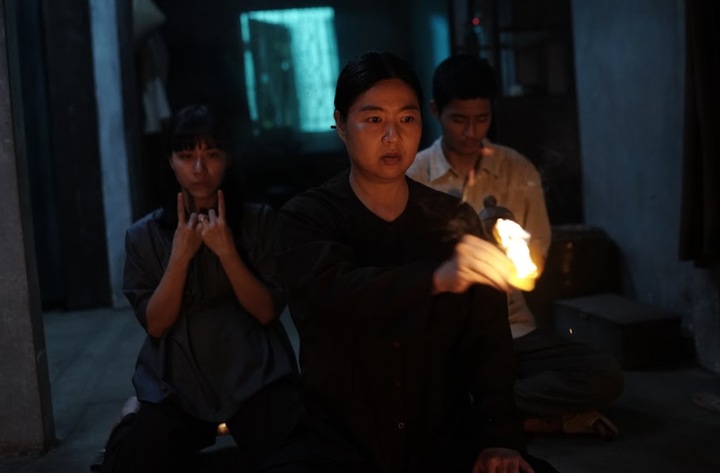 Người đứng sau 2 ca khúc gây sốt trong phim trăm tỷ 'Ma Xó'