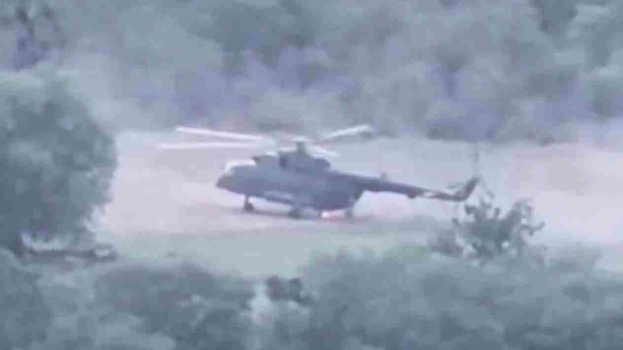 FPV-drone skyder Mi-17-helikopter fra Myanmars militærjunta ned i ...