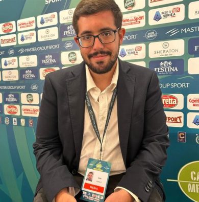 Video | Informazione e pensiero critico, parla la professoressa Rimini ...