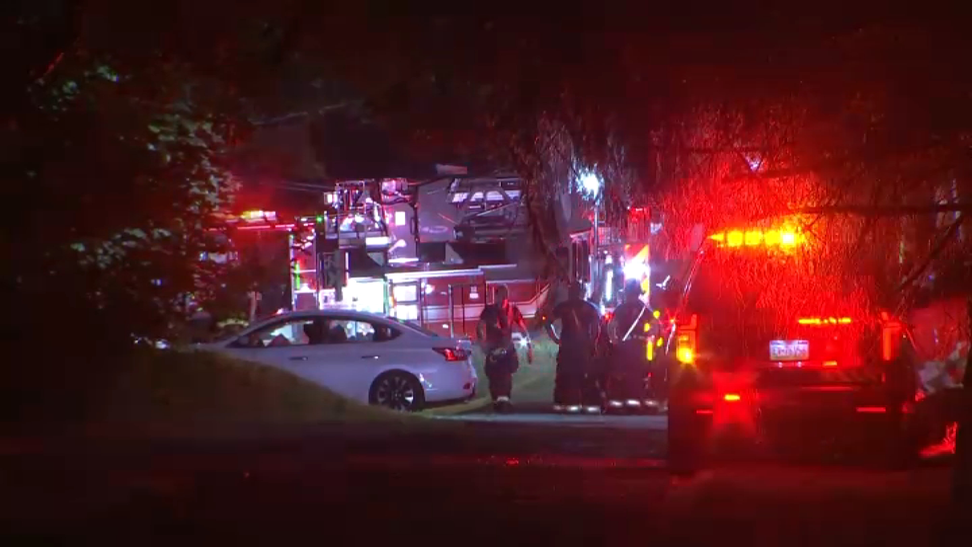 Fire crews work to put out fire at Bensalem apartment building
