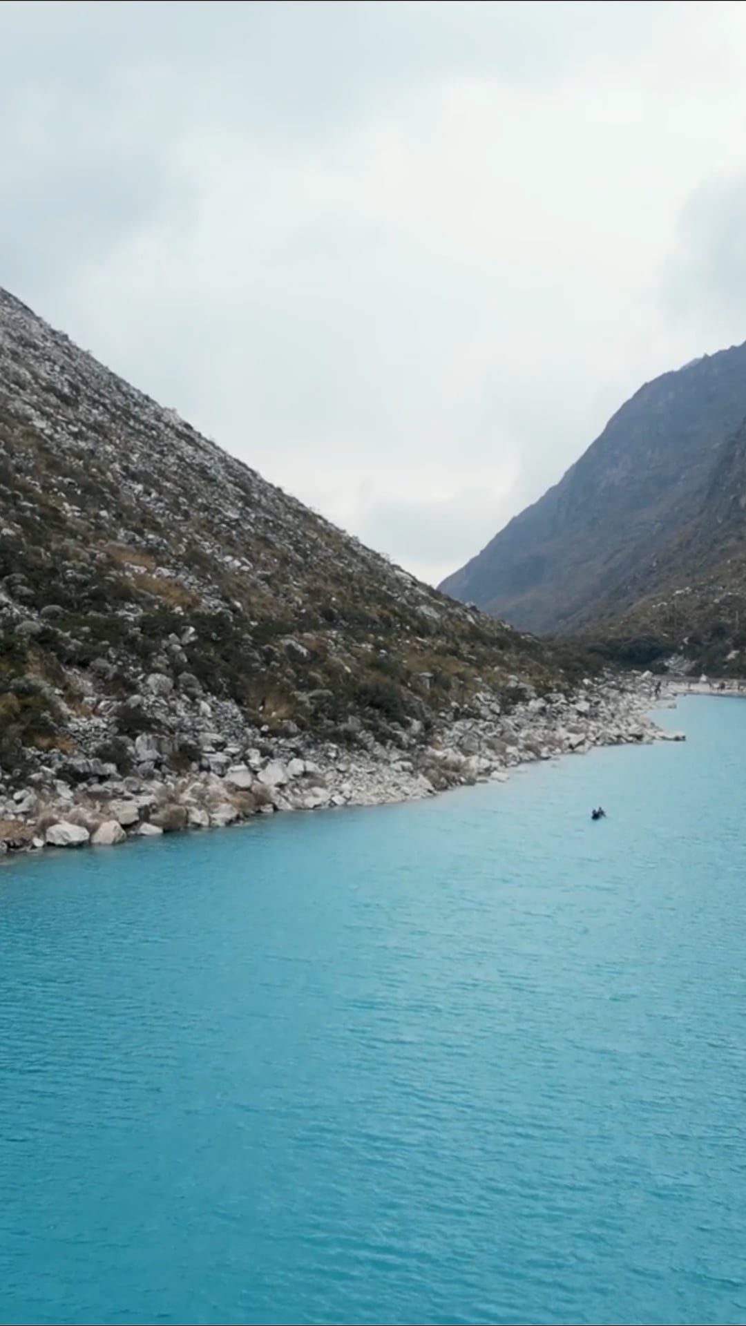 Parón Lake, Peru: Drone views of glacial beauty