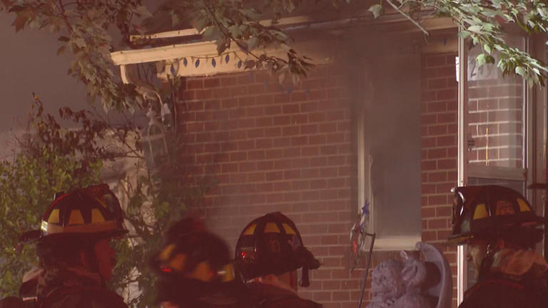 Crews respond to house fire in Lansing early Friday