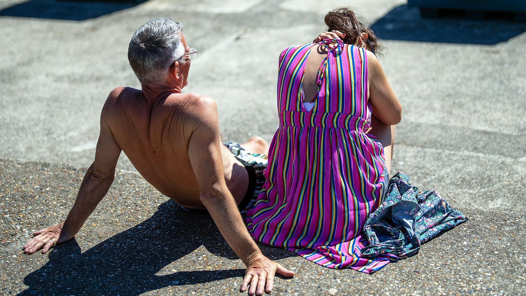 Rare extreme heat warning for third day in South East