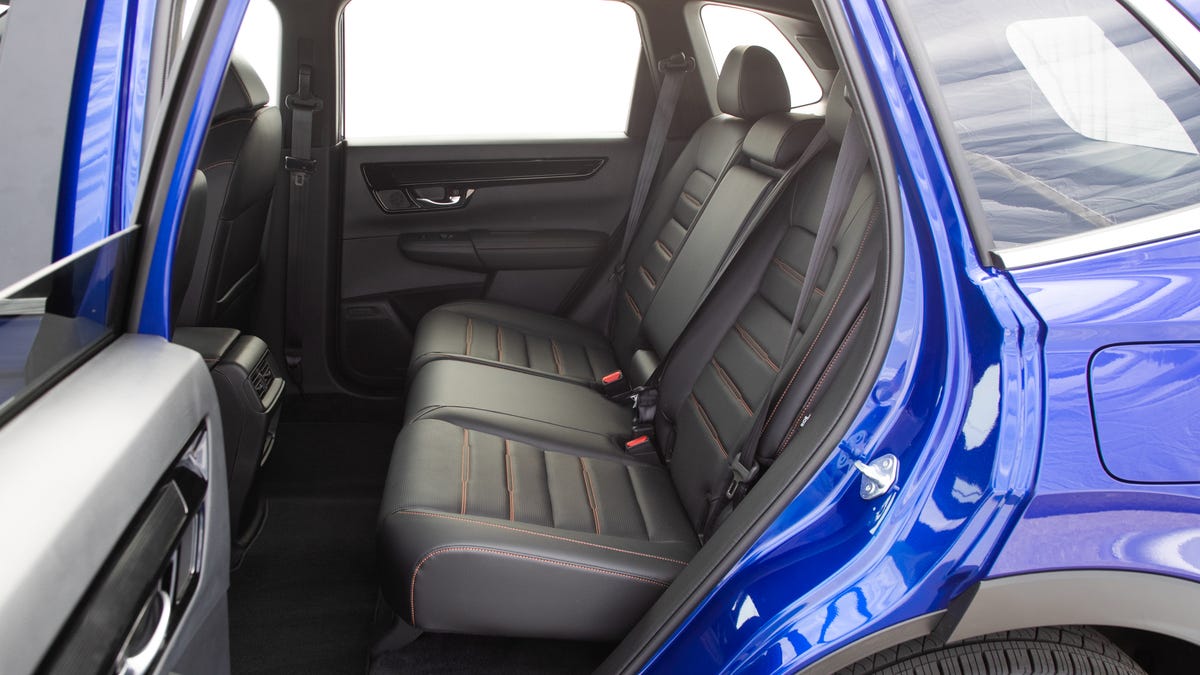 7) Honda CR-V Hybrid vs. Gas: Cargo Space and Interior Room
