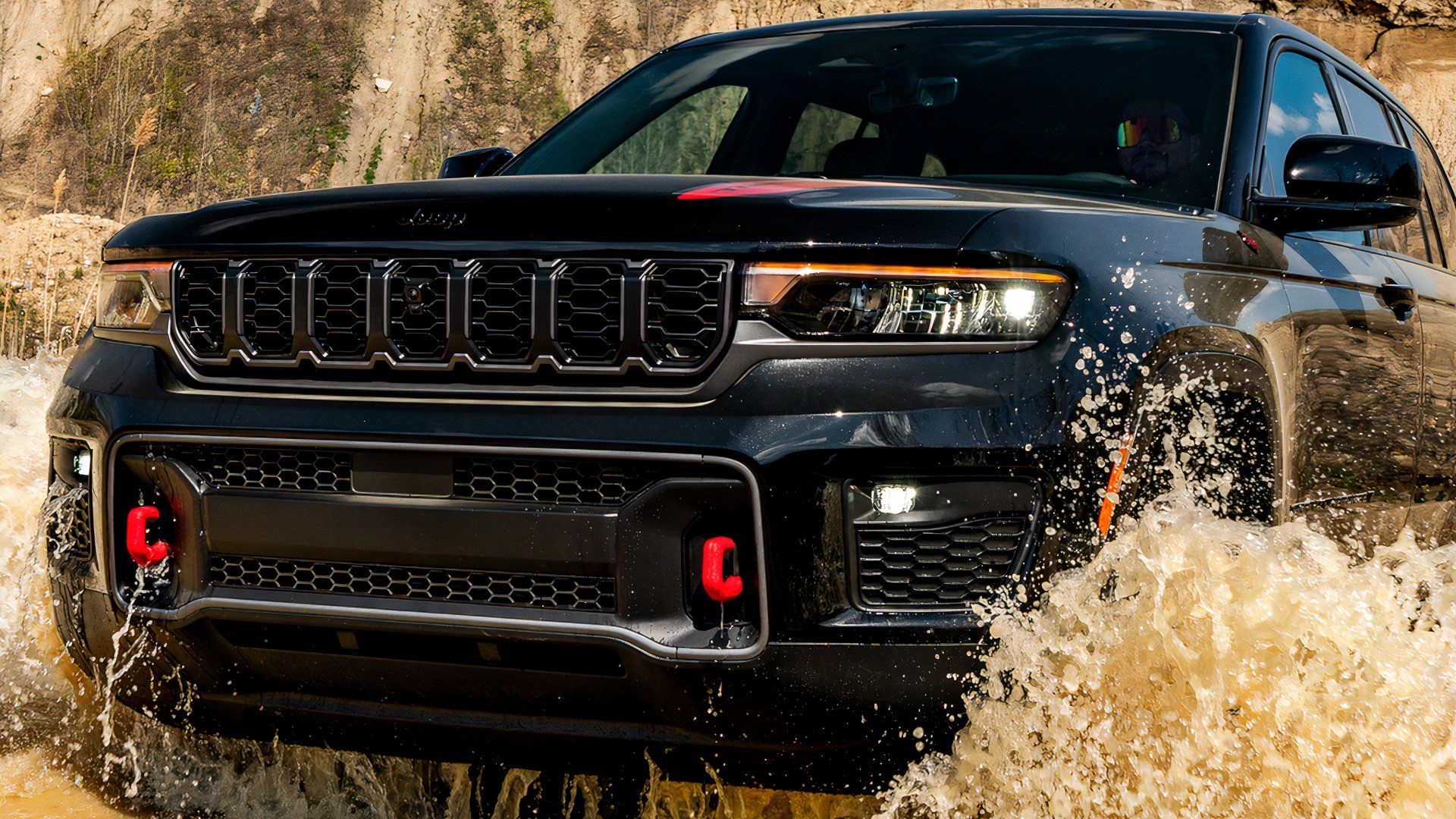 Here's why the Jeep Grand Cherokee Trailhawk ditched its V6 for ...