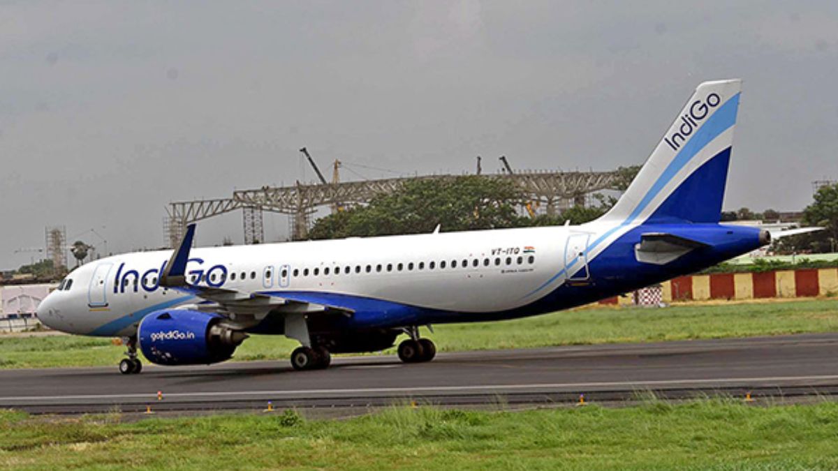 Ranchi-bound IndiGo flight hit by technical glitch, passengers left inside aircraft for nearly 3 hours without AC