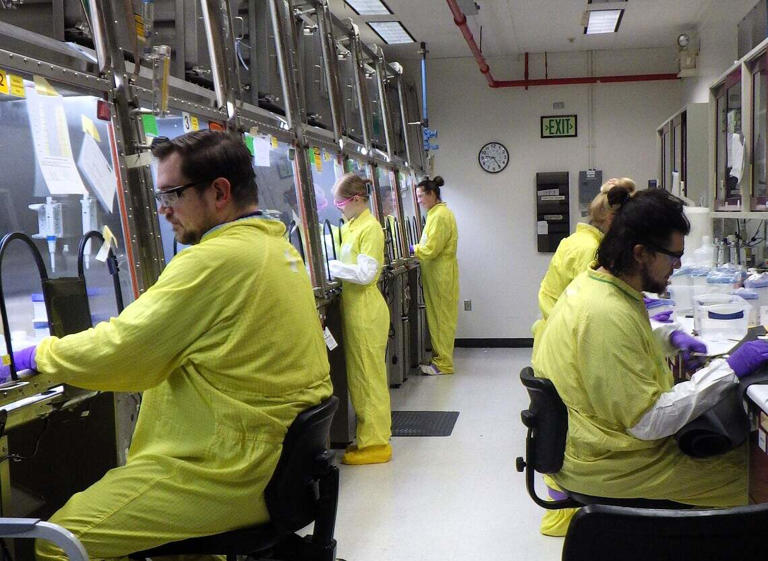 Bid proposal issued for new Hanford lab contract worth hundreds of millions