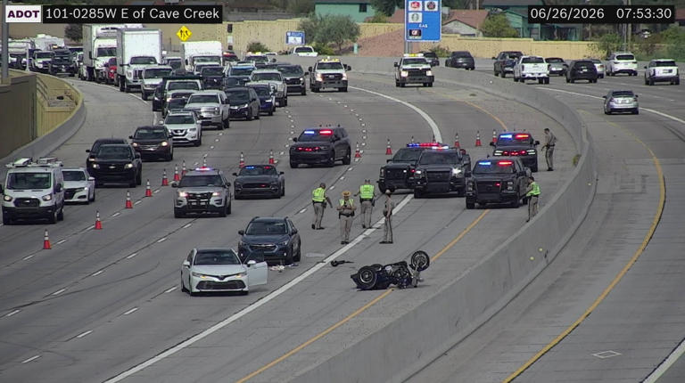 Motorcycle crash blocks lanes during morning commute on Loop 101 in ...