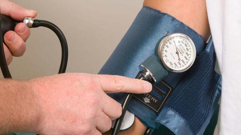 20 raisons pour lesquelles les hommes plus âgés devraient cesser de ...