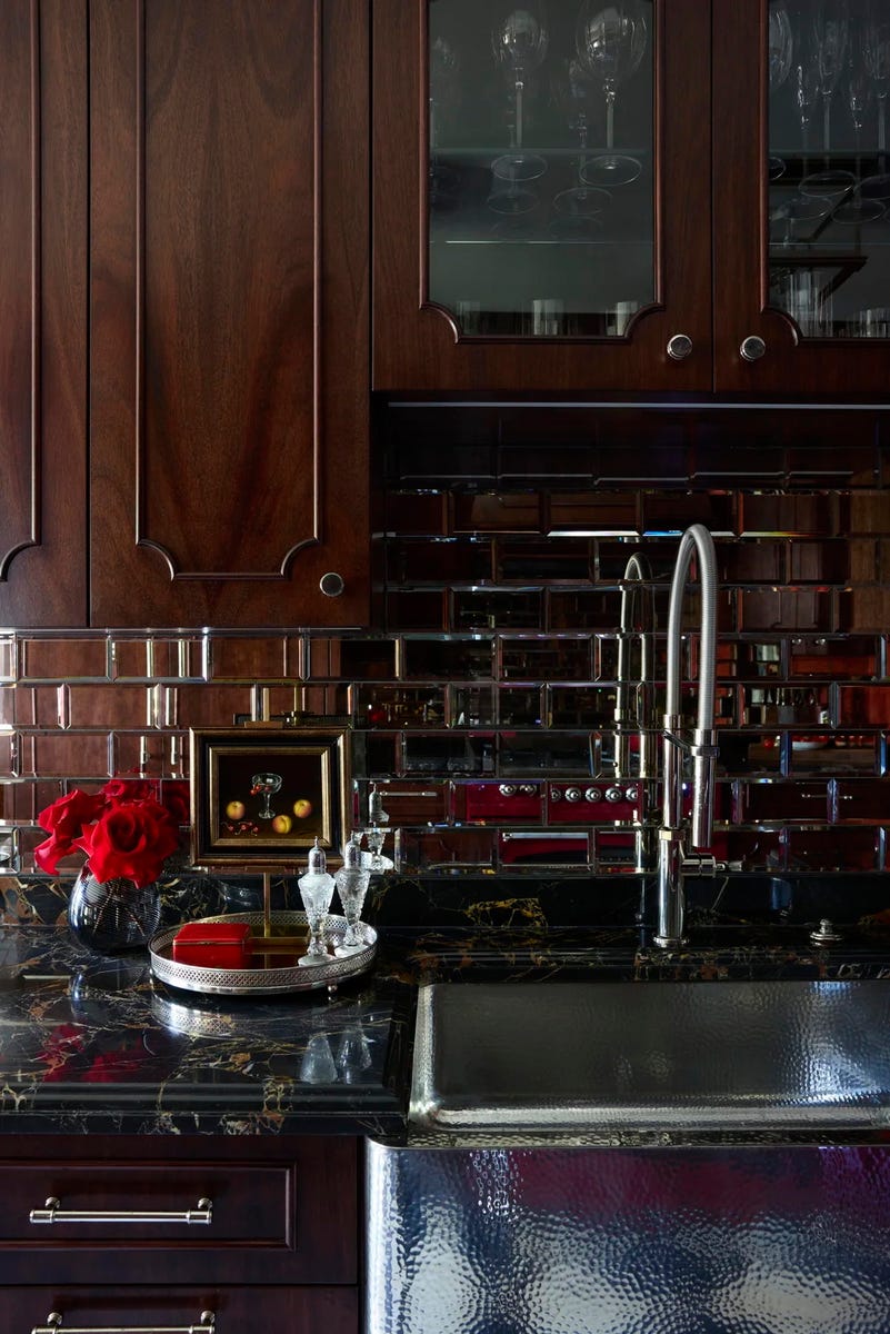 crystal_glenview_kitchen_1269_editedcopy.jpeg