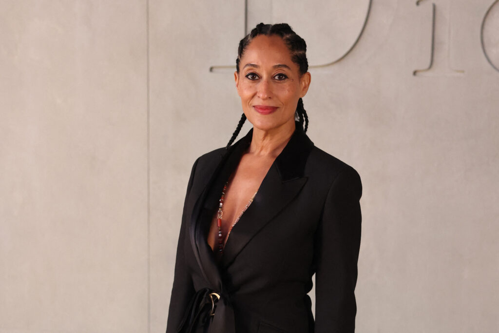 More Black Actresses Who Are Proving That Beauty Gets Even Better Over 40!