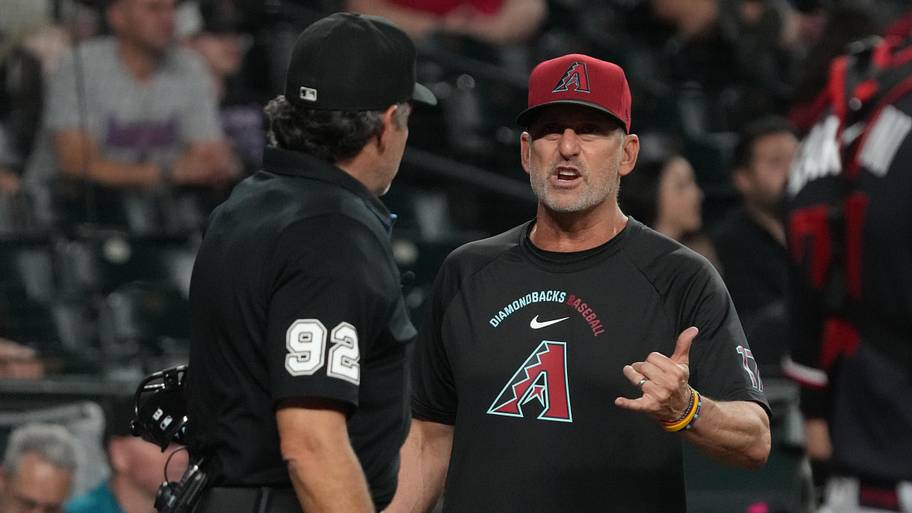 Diamondbacks frustrated by MLB's handling of St. Louis rainout