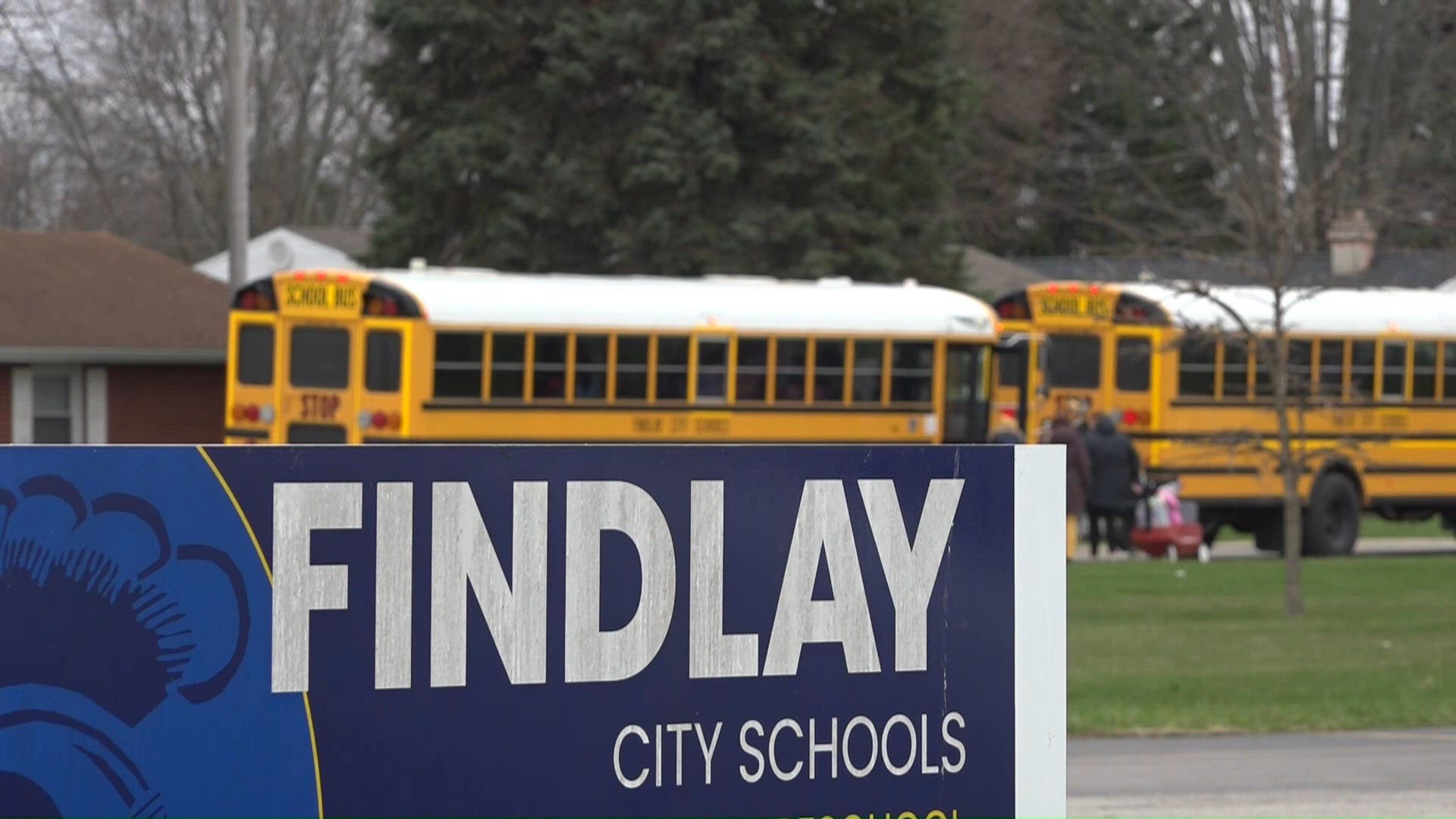 Findlay schools hiring drivers as bus routes return