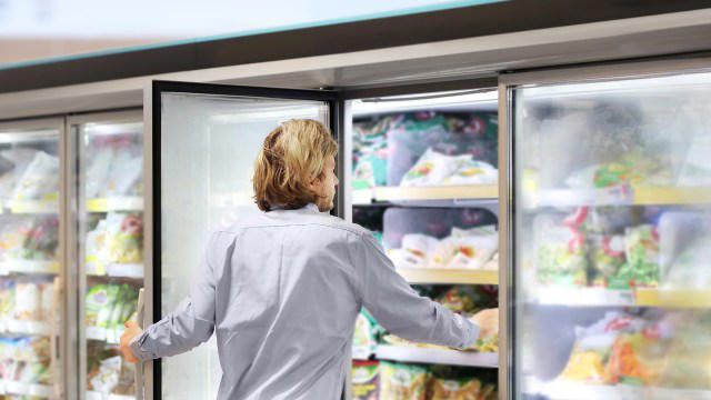 As grocery prices climb, Tennessee families cut fresh produce, turn to ...