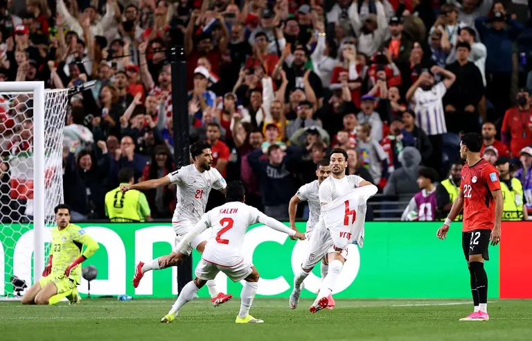 Iran’s late goal ruled out by VAR, leaving qualification hopes in balance