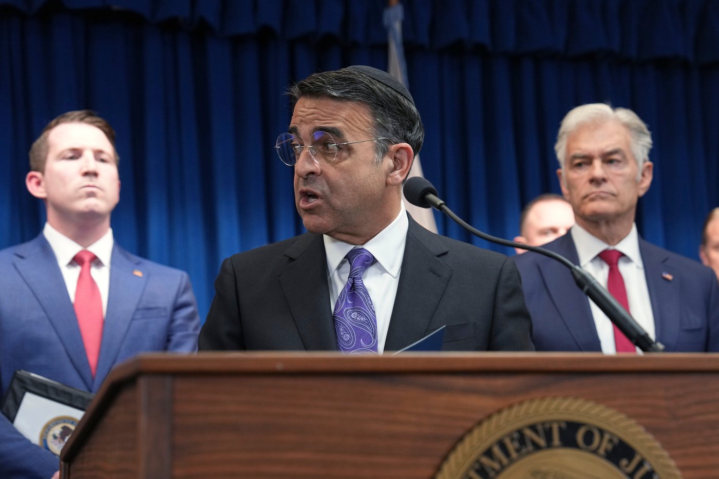 A Minnesota man accused in a $250M fraud scheme has been taken into ...