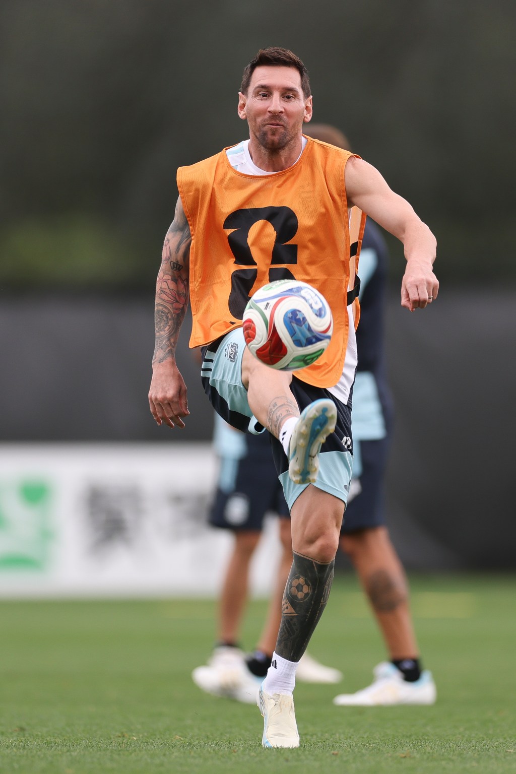 Lionel Messi World Cup statue erected in Argentina goes viral for all ...