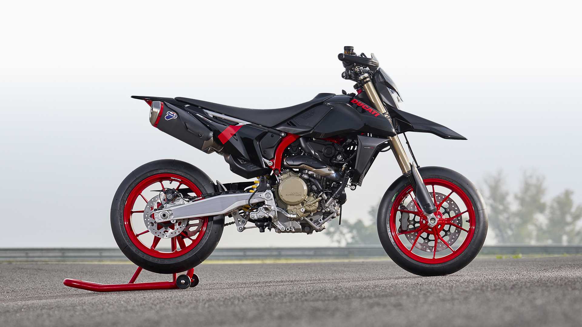 Hero shot of a Ducati Hypermotard 698 Nera on a paddock stand